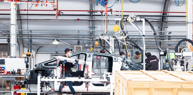 特斯拉2023年Q1財(cái)報(bào)法律視角解讀 合規(guī)挑戰(zhàn)與未來發(fā)展方向